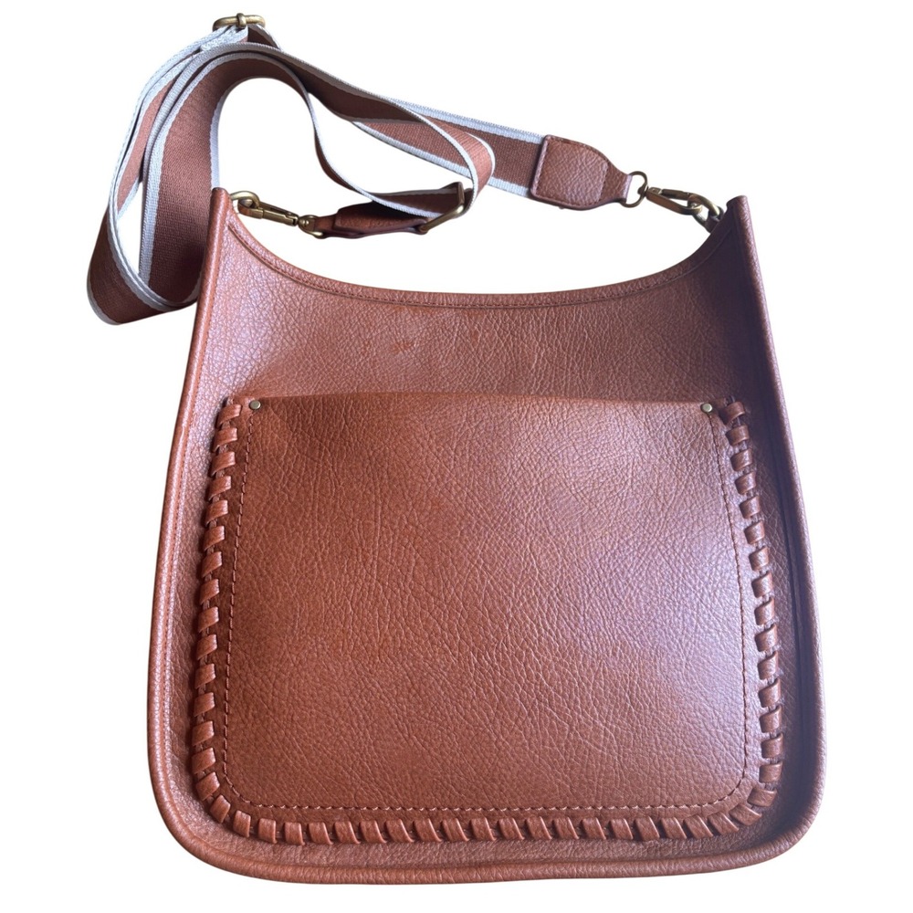 Crossbody Bag Womens Medium Cognac Brown Whipstitch Detail GREAT CONDITION